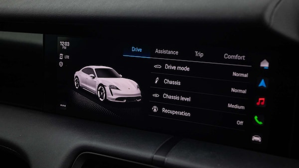 Used Porsche Taycan 2022 for sale - 76286423: Photo 22