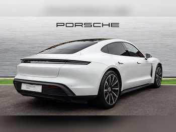 Used Porsche Taycan 2022 for sale - 76286423: Photo 3