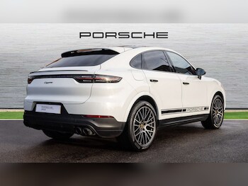 Used Porsche Cayenne 2021 for sale - 77051415: Photo