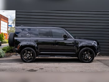 Used Land Rover Defender 2023 for sale - 78696406: Photo