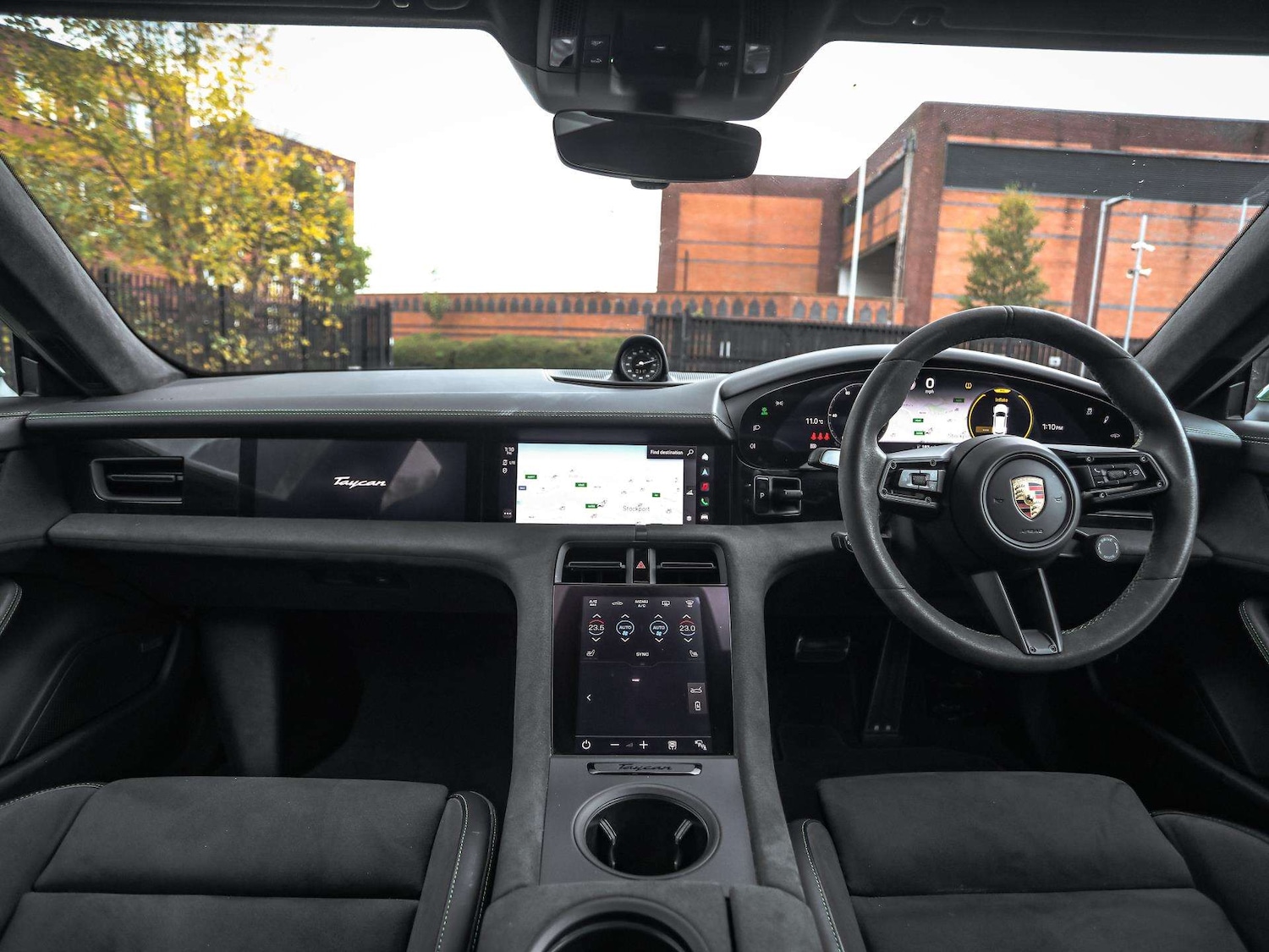 Used Porsche Taycan 2023 for sale - 76362687: Photo 11