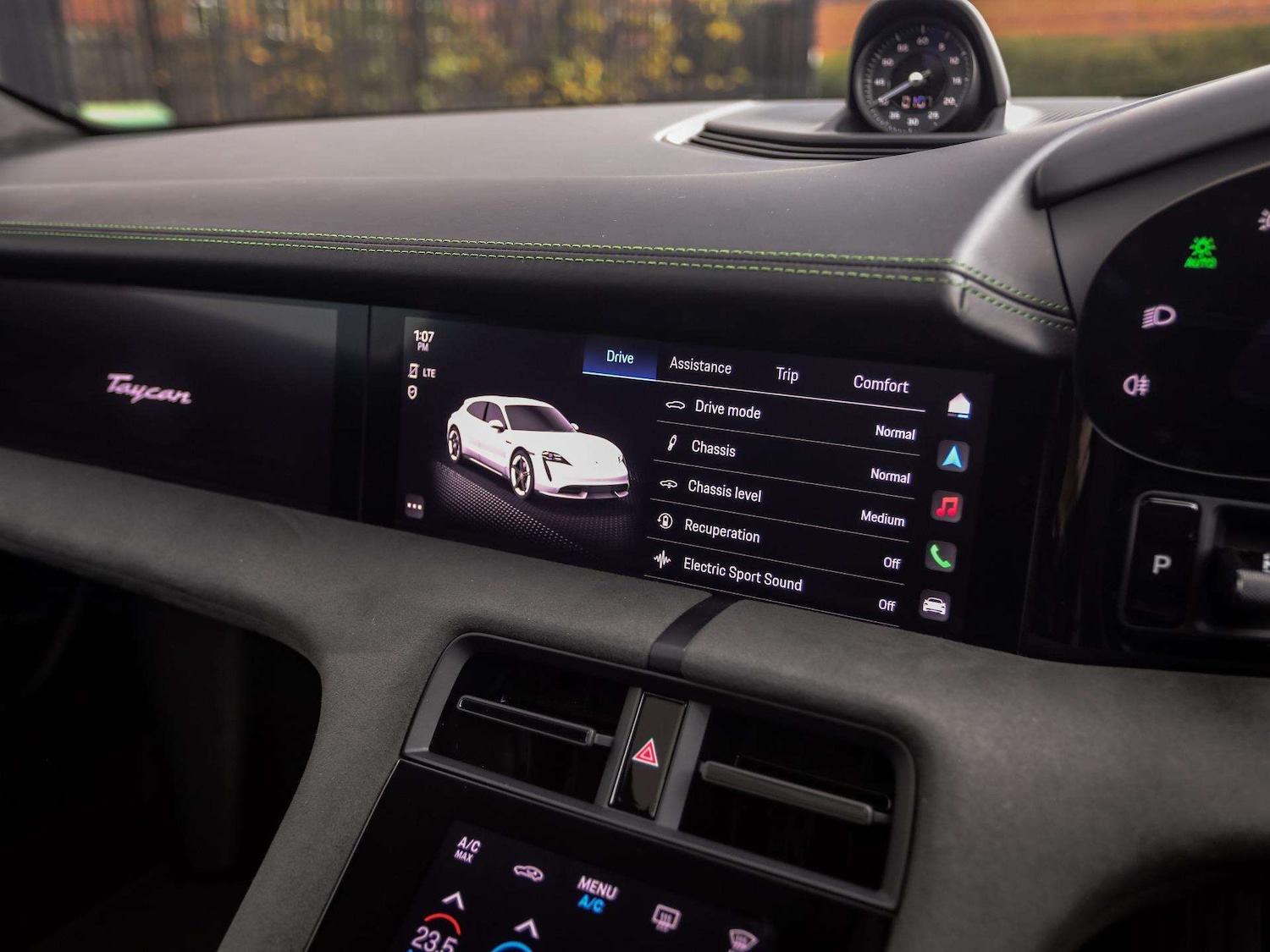 Used Porsche Taycan 2023 for sale - 76362687: Photo 22