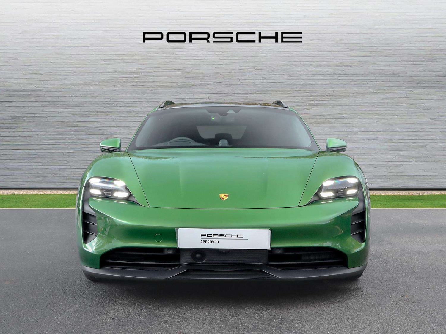 Used Porsche Taycan 2023 for sale - 76362687: Photo 9