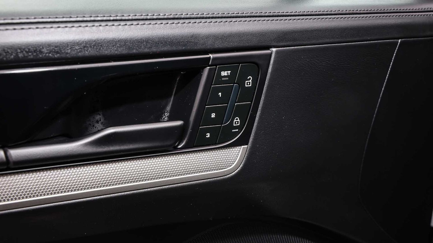 Used Porsche Cayenne 2025 for sale - 78051957: Photo 27