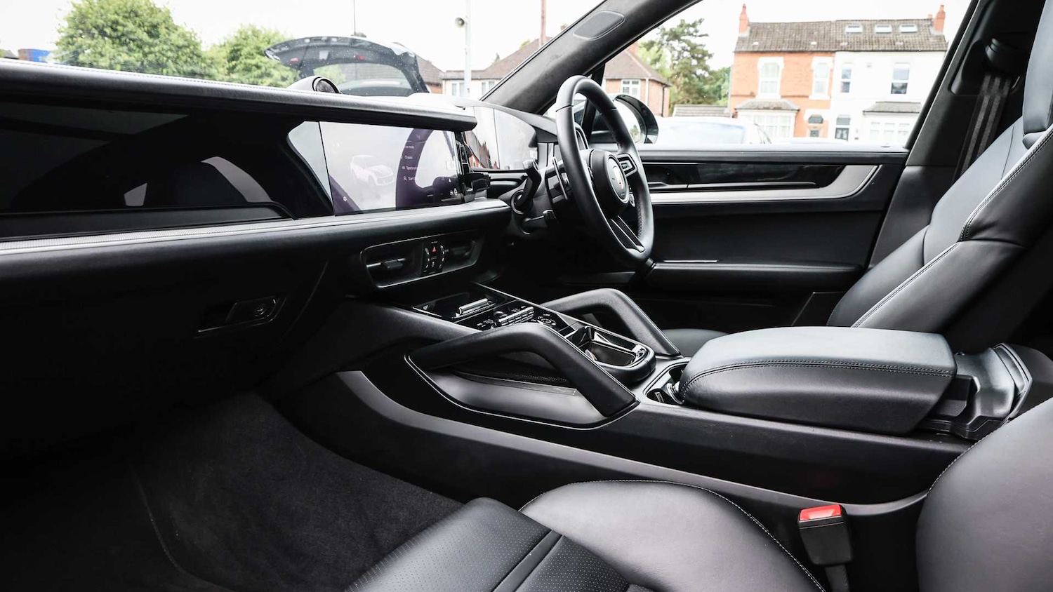 Used Porsche Cayenne 2025 for sale - 78051957: Photo 5