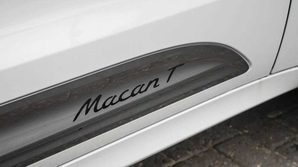 Used Porsche Macan 2025 for sale - 78010393: Photo 11