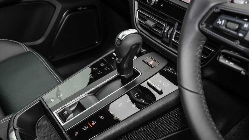 Used Porsche Macan 2025 for sale - 78010393: Photo 19