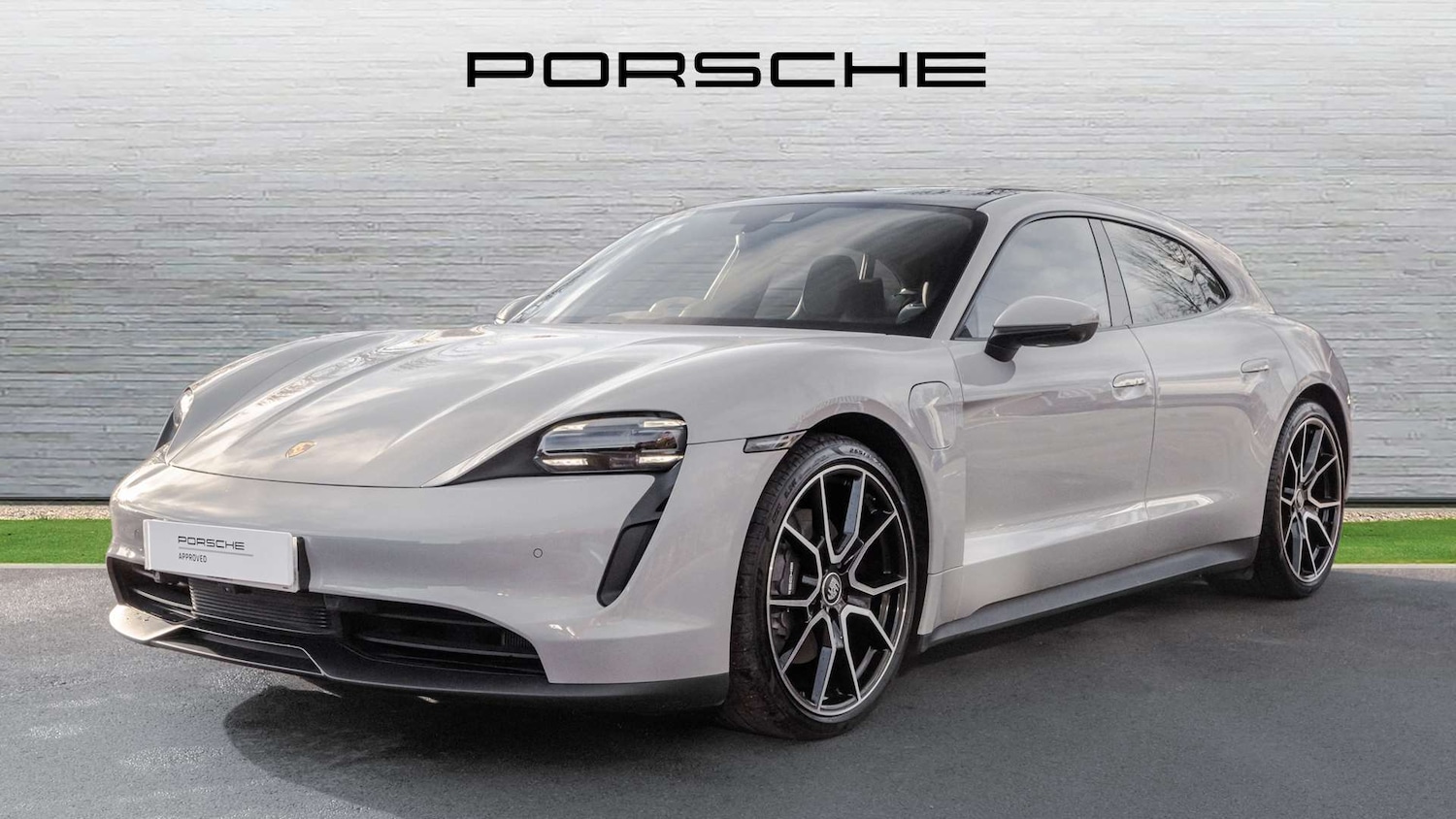 Used Porsche Taycan 2023 for sale - 77741025: Photo 2