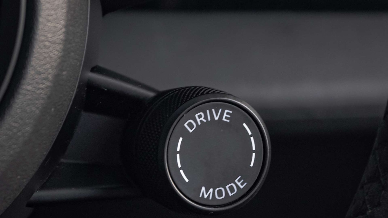 Used Porsche Taycan 2023 for sale - 77741025: Photo 25