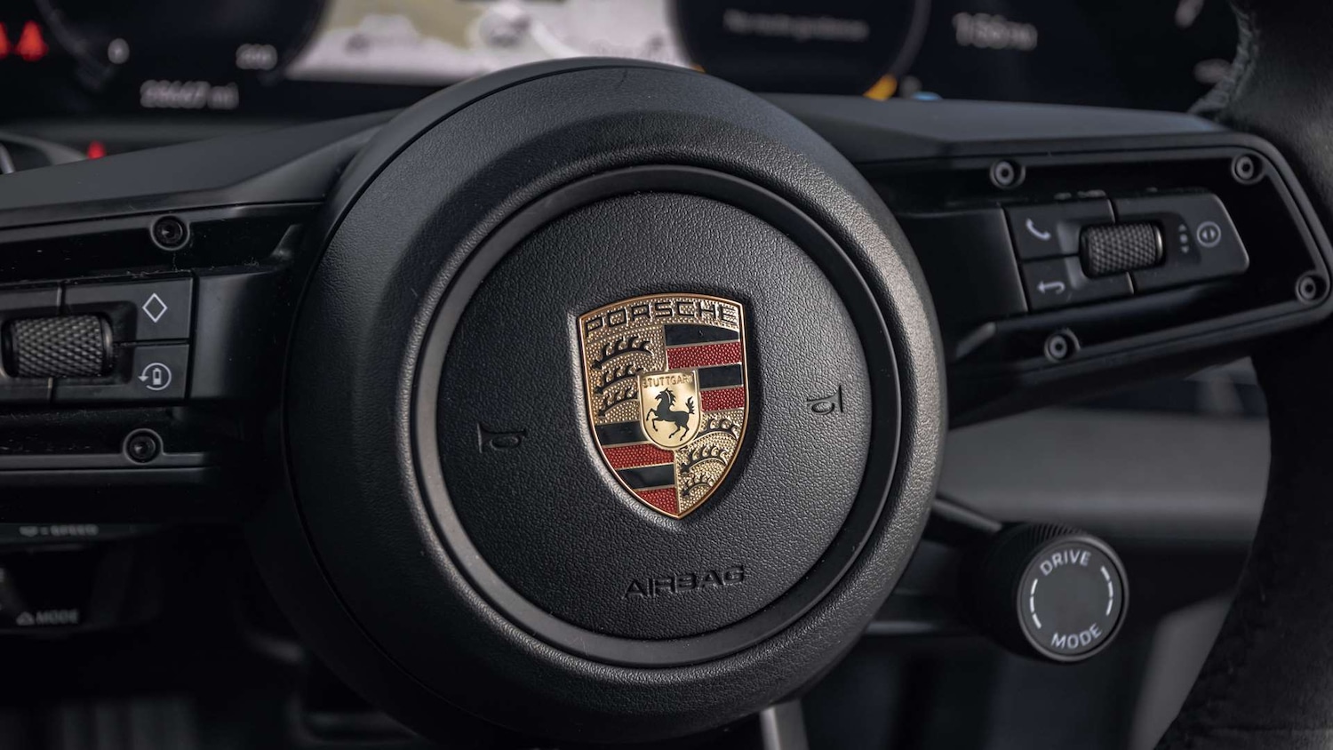 Used Porsche Taycan 2023 for sale - 77741025: Photo 26