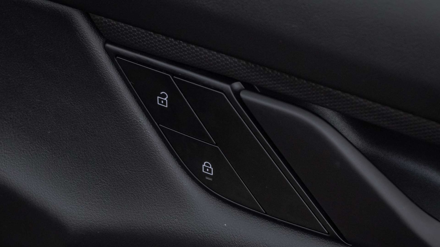 Used Porsche Taycan 2023 for sale - 77741025: Photo 28