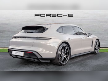 Used Porsche Taycan 2023 for sale - 77741025: Photo