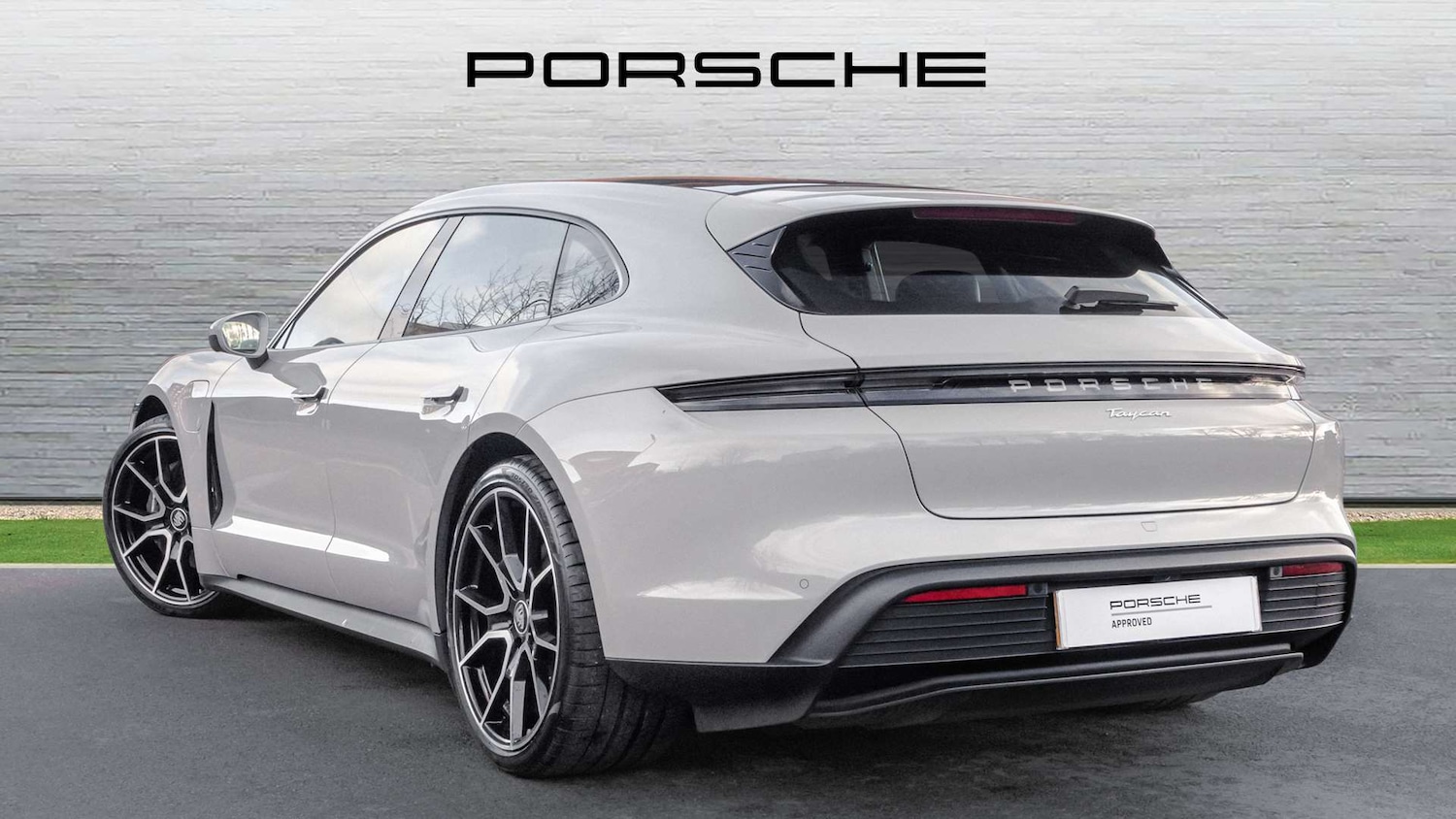 Used Porsche Taycan 2023 for sale - 77741025: Photo 4