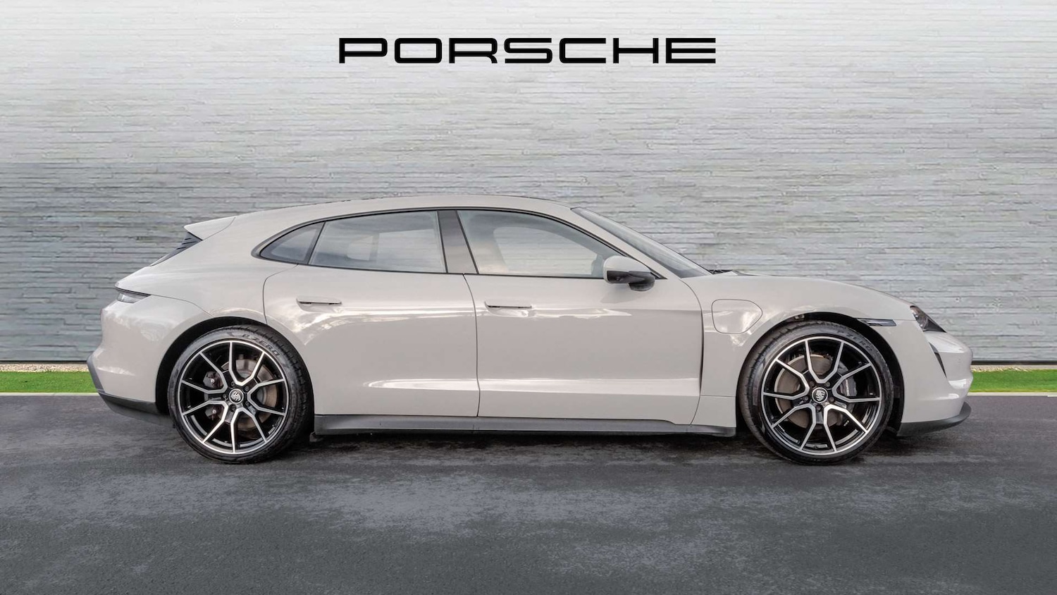 Used Porsche Taycan 2023 for sale - 77741025: Photo 7