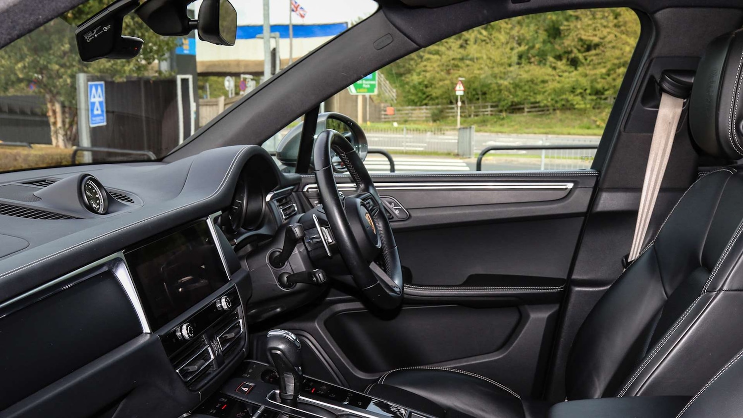 Used Porsche Macan 2022 for sale - 77158615: Photo 15