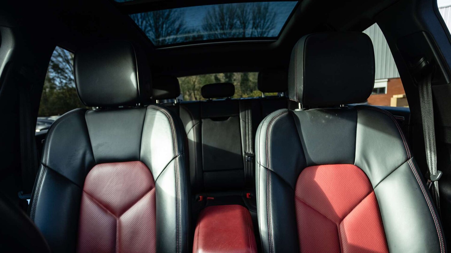 Used Porsche Macan 2021 for sale - 76515650: Photo 17