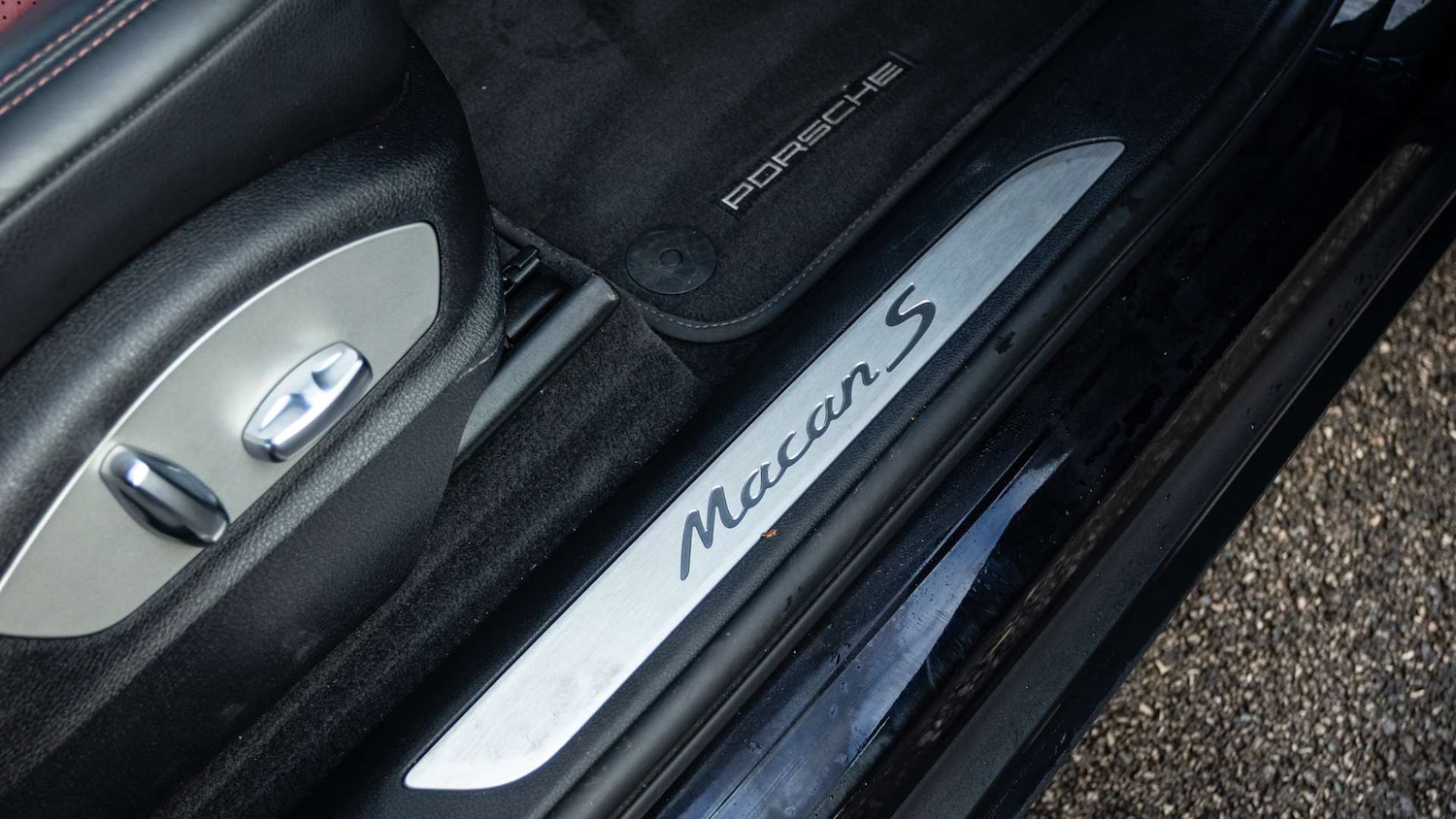 Used Porsche Macan 2021 for sale - 76515650: Photo 22