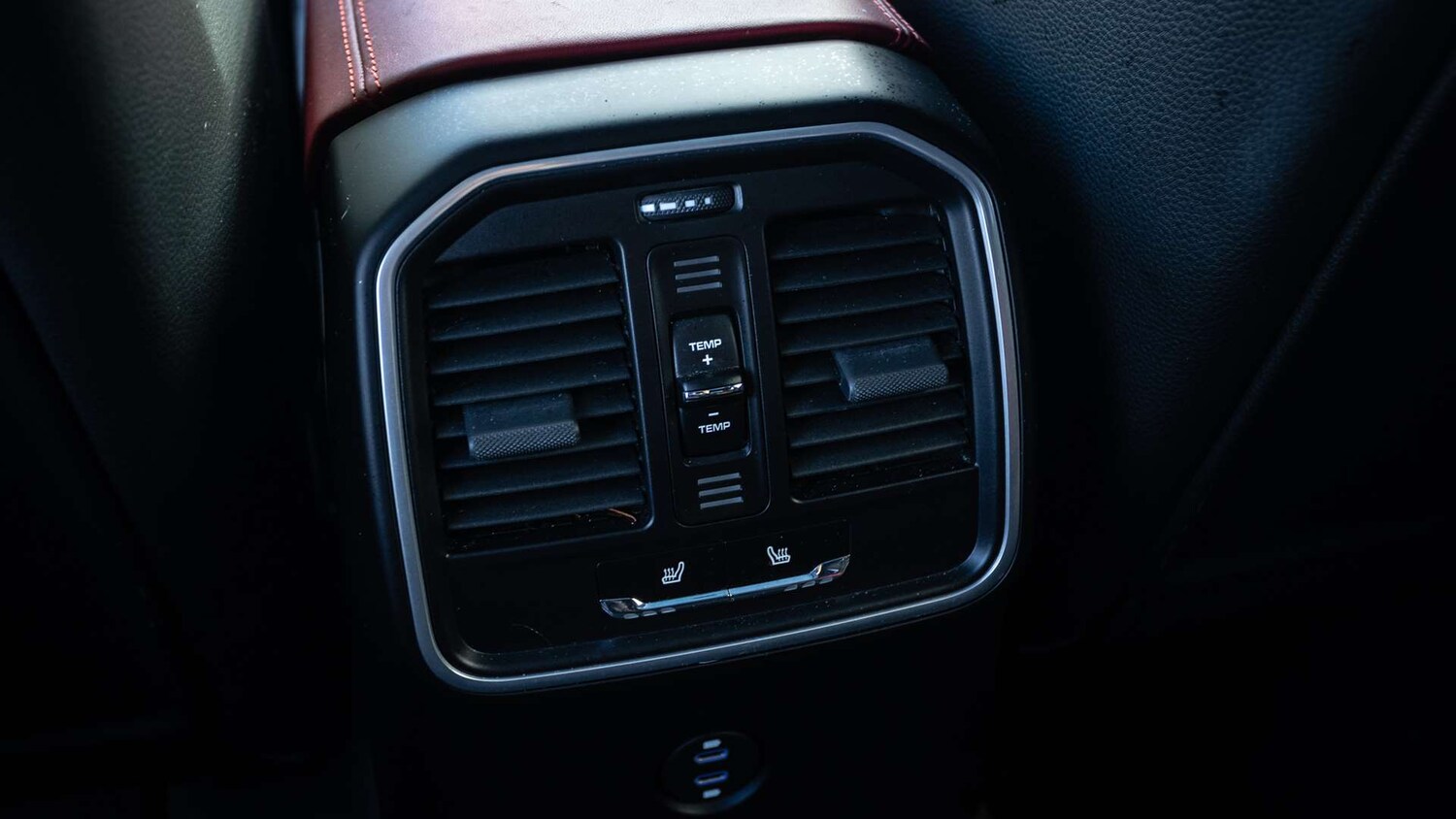 Used Porsche Macan 2021 for sale - 76515650: Photo 25