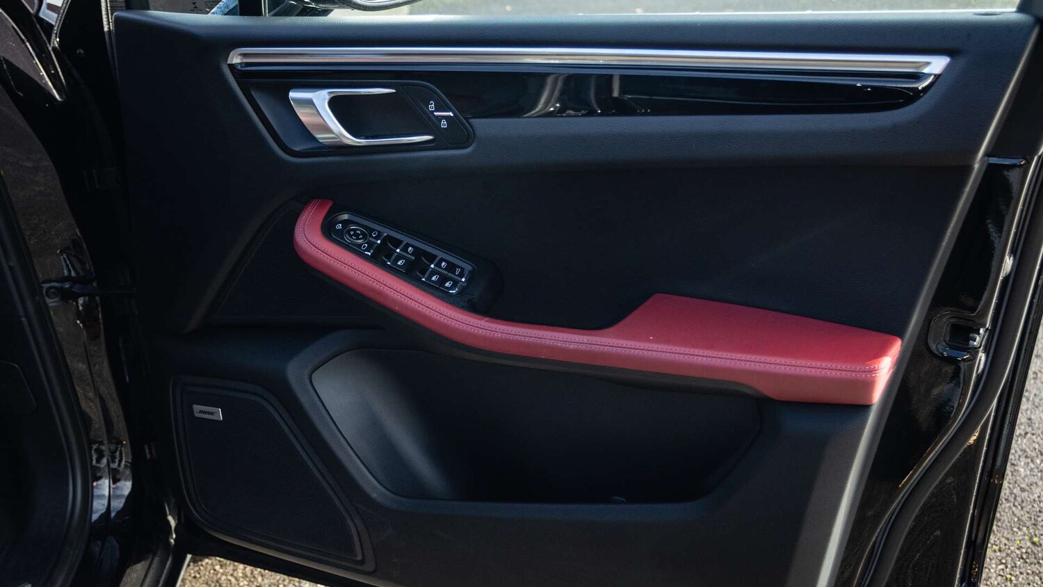 Used Porsche Macan 2021 for sale - 76515650: Photo 29