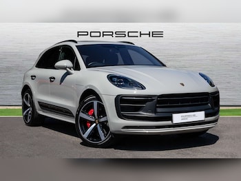 Used Porsche Macan 2023 for sale - 79002249: Photo