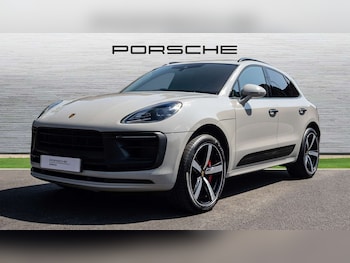 Used Porsche Macan 2023 for sale - 79002249: Photo