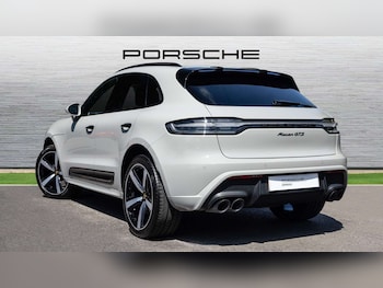 Used Porsche Macan 2023 for sale - 79002249: Photo