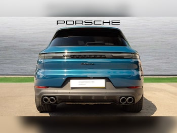 Used Porsche Cayenne 2024 for sale - 76113438: Photo 4