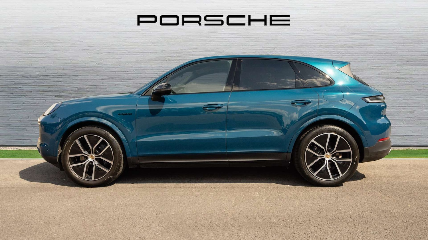 Used Porsche Cayenne 2024 for sale - 76113438: Photo 6
