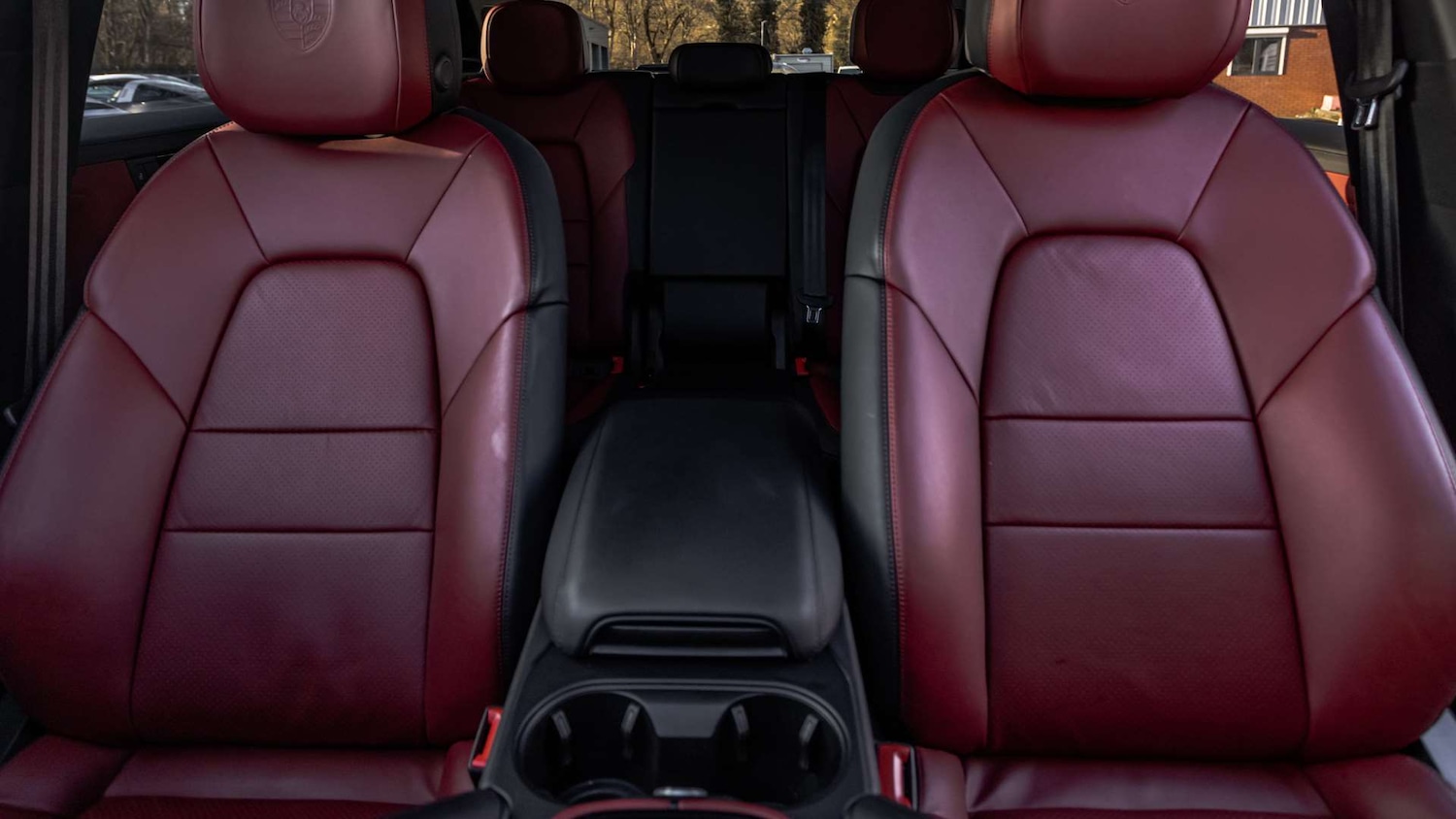 Used Porsche Cayenne 2024 for sale - 77112450: Photo 16