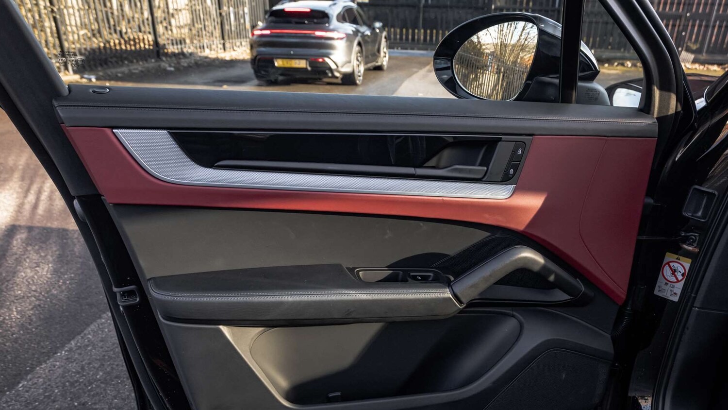 Used Porsche Cayenne 2024 for sale - 77112450: Photo 29