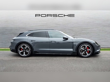 Used Porsche Taycan 2025 for sale - 76096542: Photo