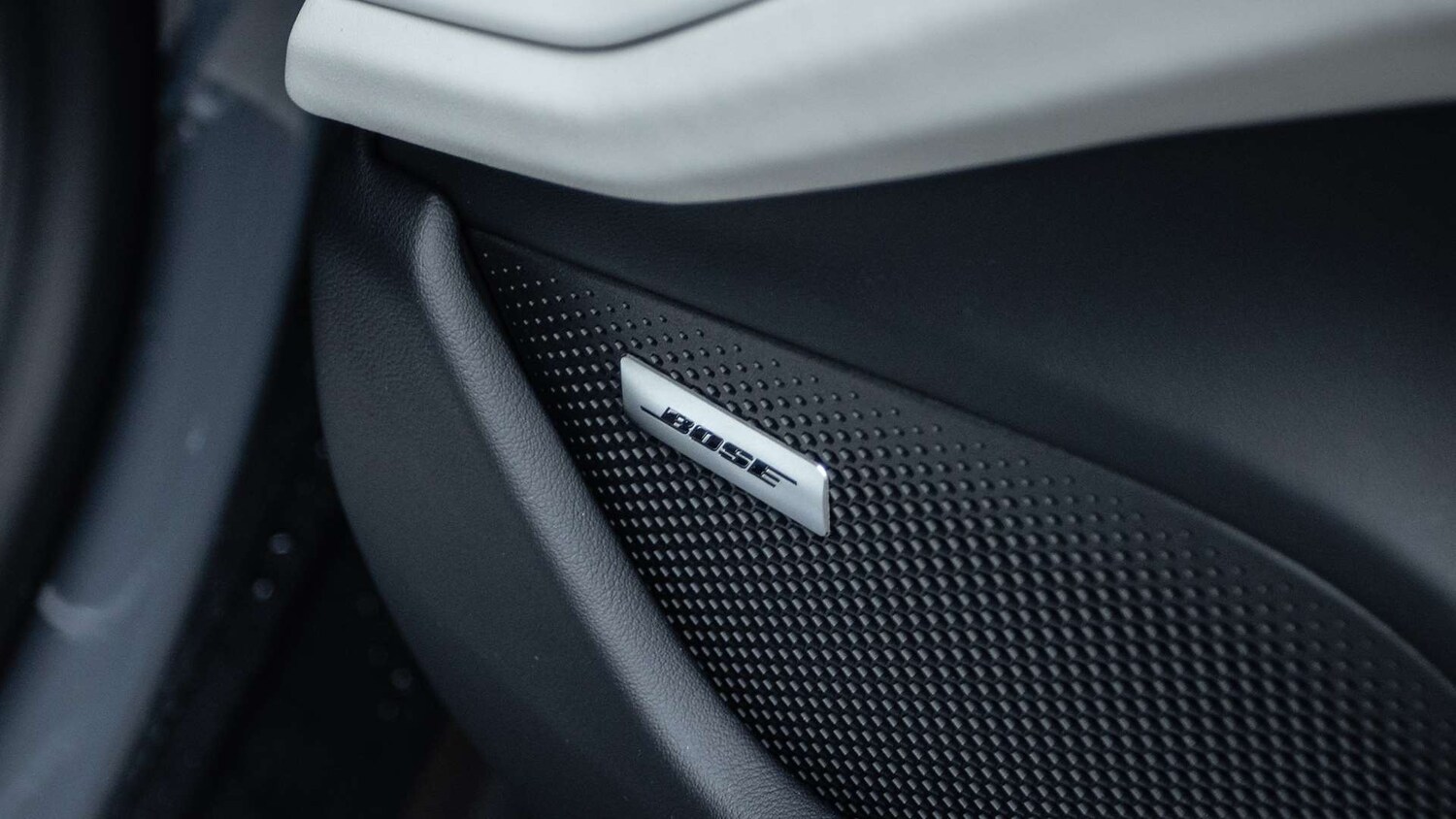 Used Porsche Taycan 2025 for sale - 76096542: Photo 30