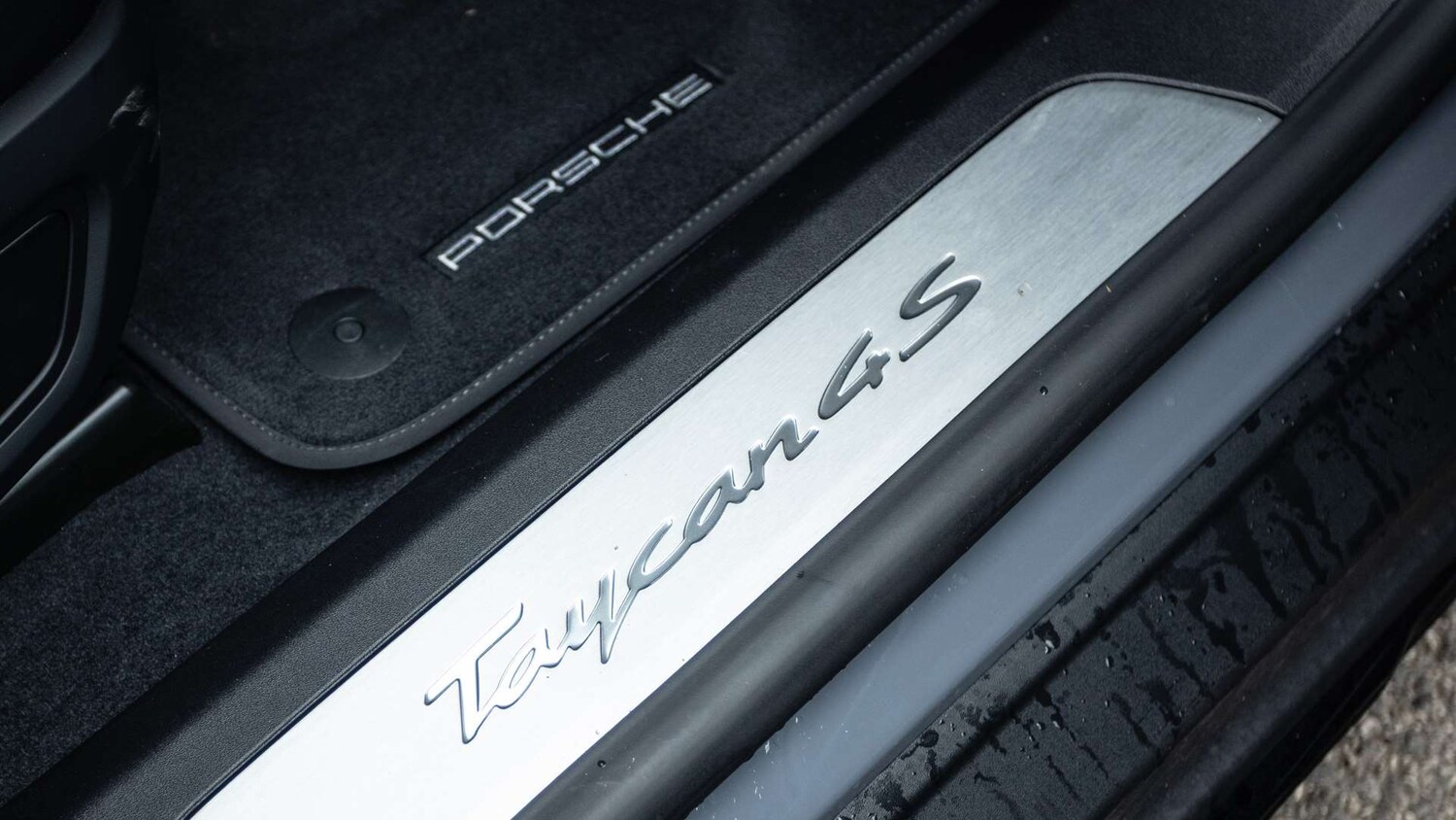 Used Porsche Taycan 2025 for sale - 76096542: Photo 33