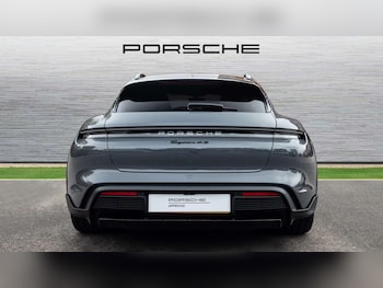 Used Porsche Taycan 2025 for sale - 76096542: Photo