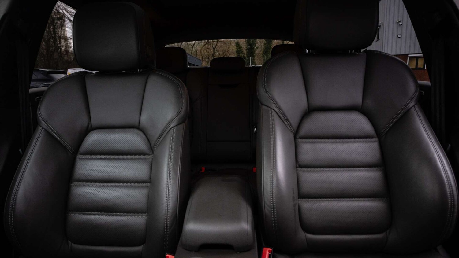 Used Porsche Macan 2020 for sale - 77032161: Photo 23