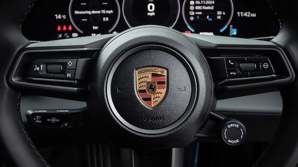 Used Porsche Taycan 2024 for sale - 75217814: Photo 23