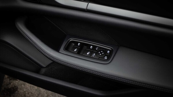 Used Porsche Taycan 2024 for sale - 75217814: Photo 26