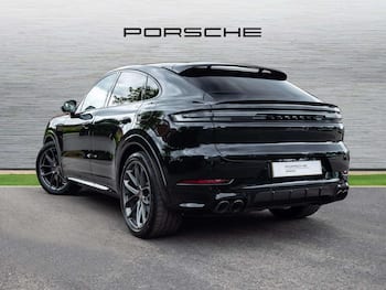 Used Porsche Cayenne 2024 for sale - 79730810: Photo