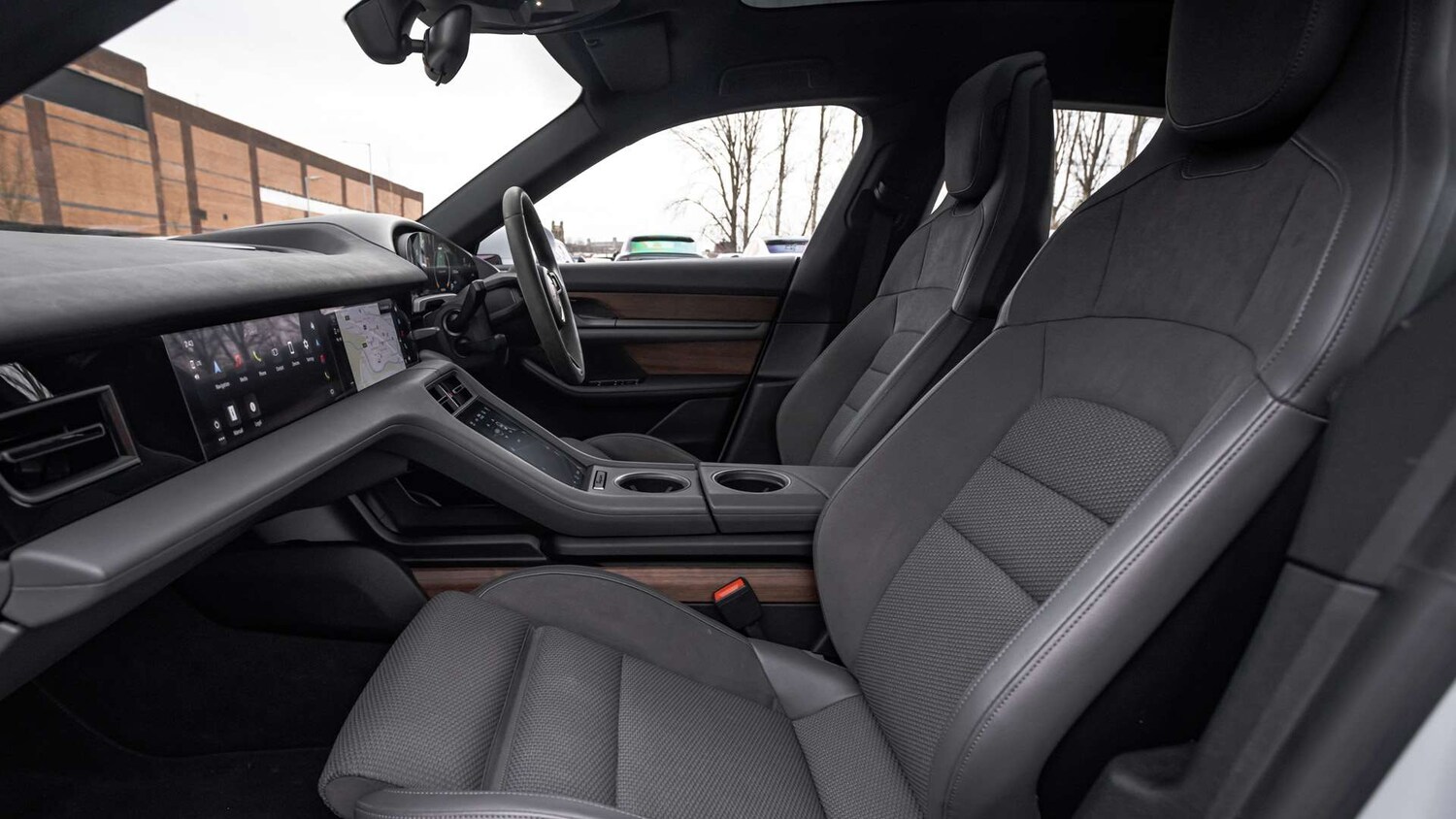 Used Porsche Taycan 2021 for sale - 77527093: Photo 13