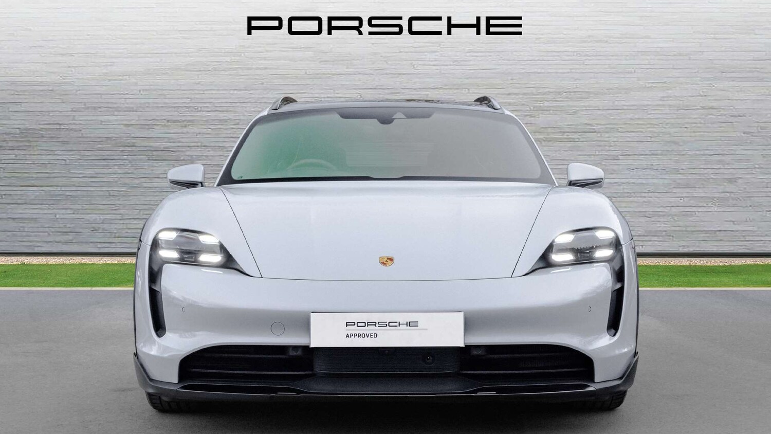 Used Porsche Taycan 2021 for sale - 77527093: Photo 8