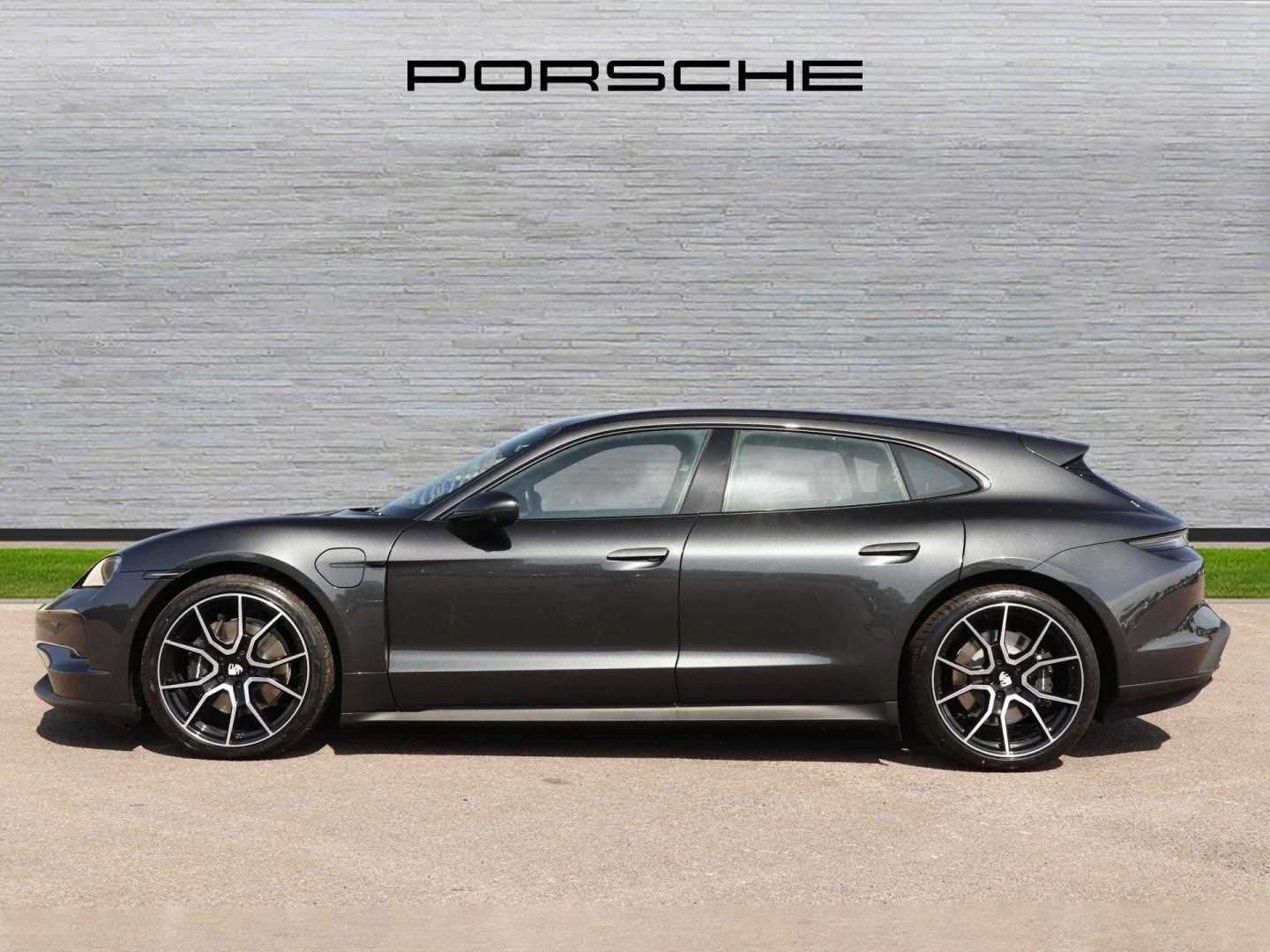 Used Porsche Taycan 2024 for sale - 76339709: Photo 6