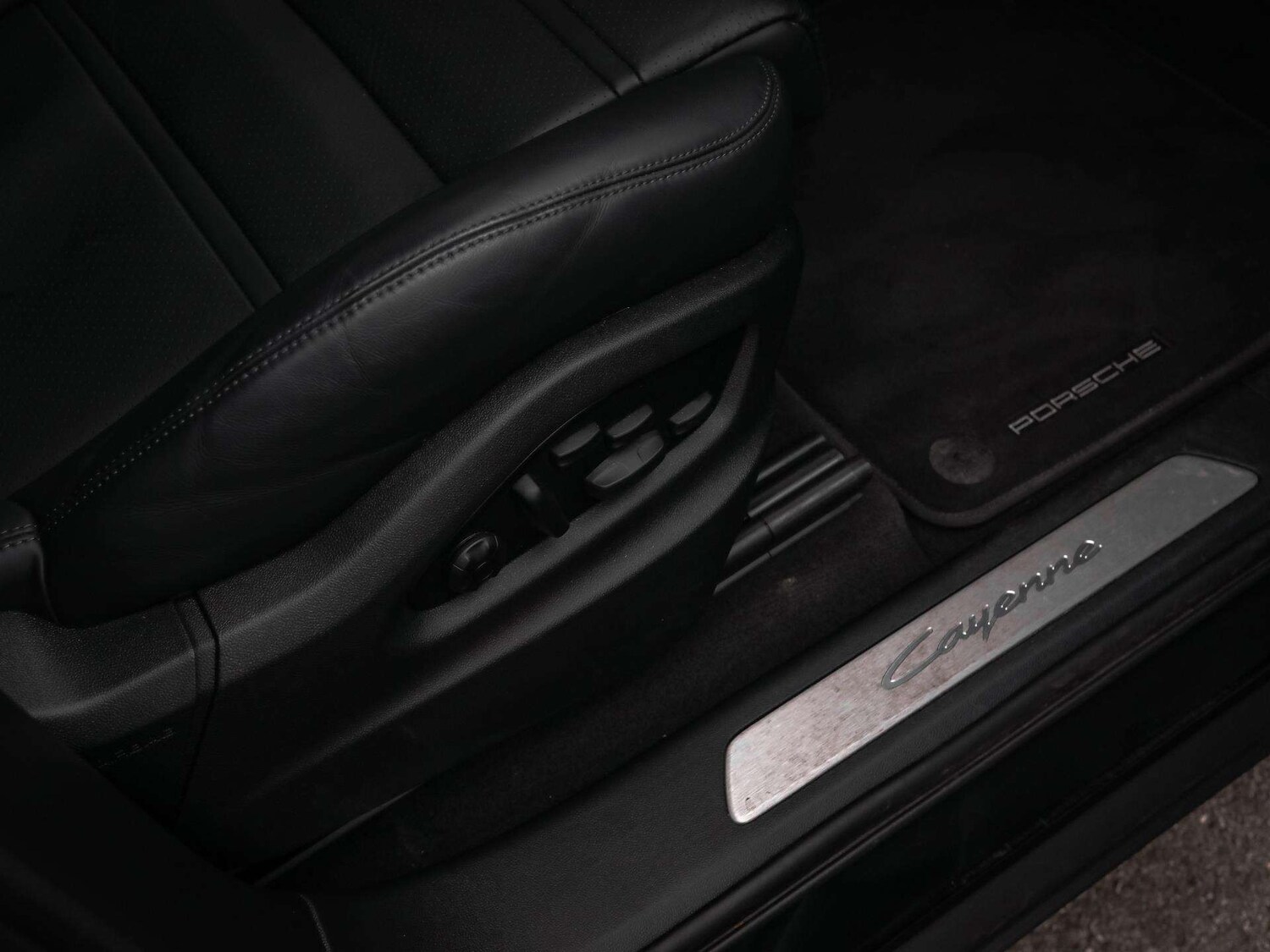 Used Porsche Cayenne 2025 for sale - 75217705: Photo 24