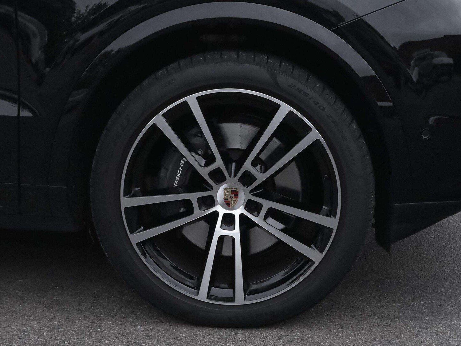 Used Porsche Cayenne 2025 for sale - 75217705: Photo 6