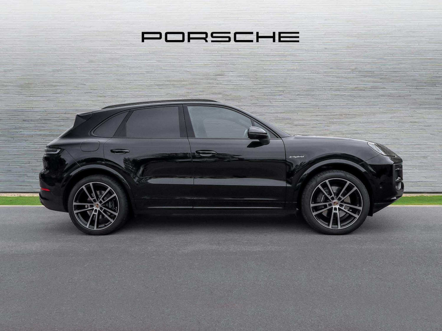 Used Porsche Cayenne 2025 for sale - 75217705: Photo 7