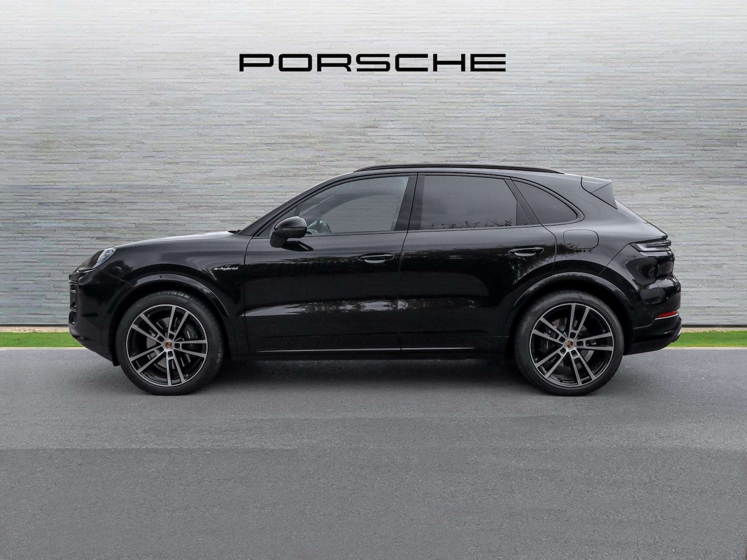Used Porsche Cayenne 2025 for sale - 75217705: Photo 8
