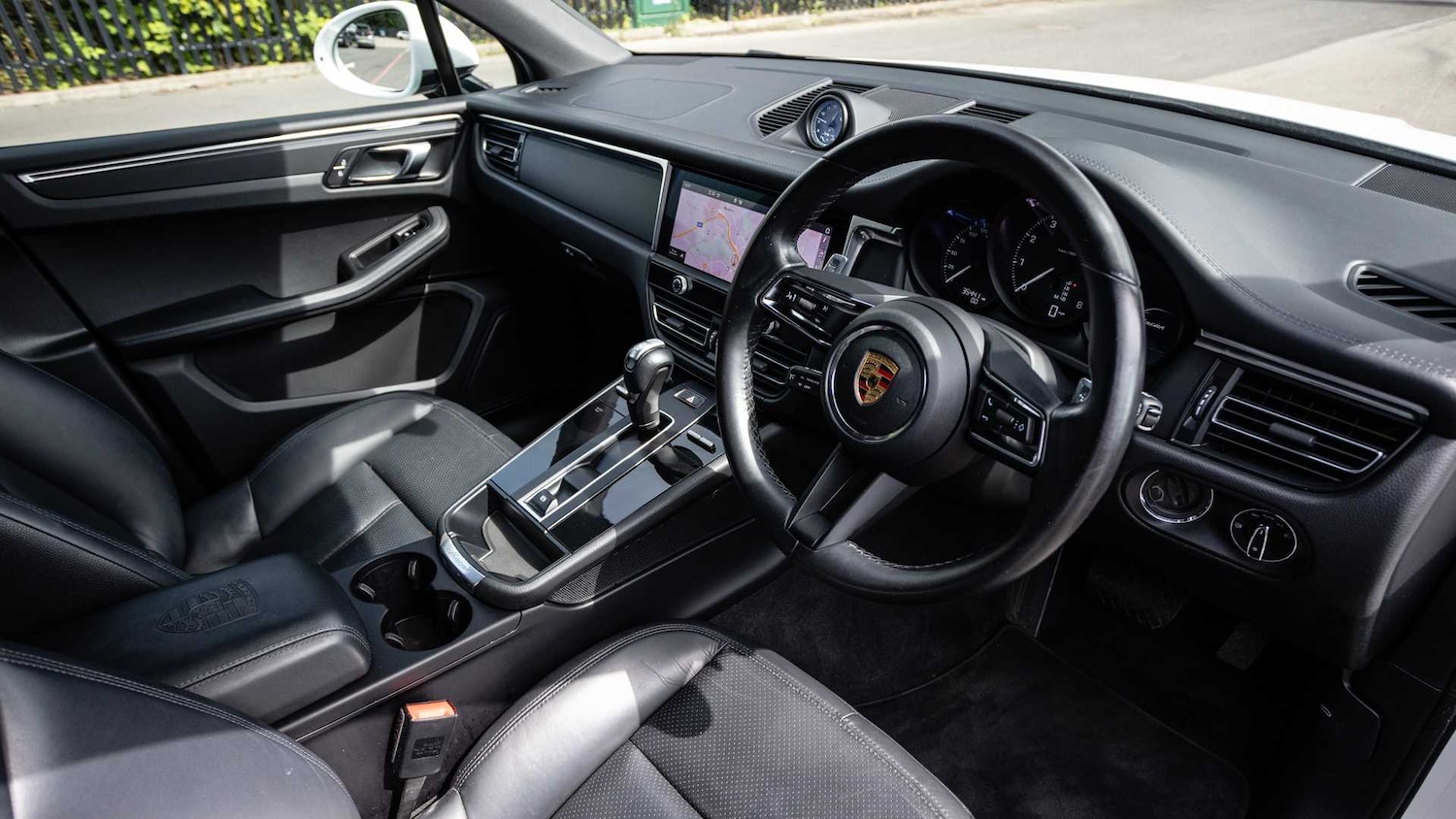 Used Porsche Macan 2021 for sale - 75510710: Photo 12