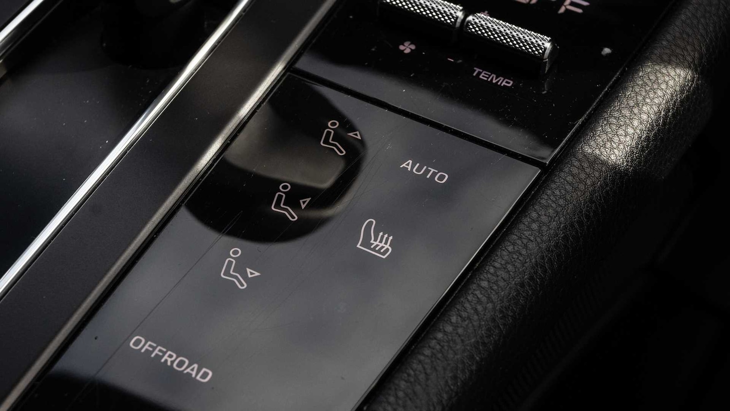 Used Porsche Macan 2021 for sale - 75510710: Photo 22