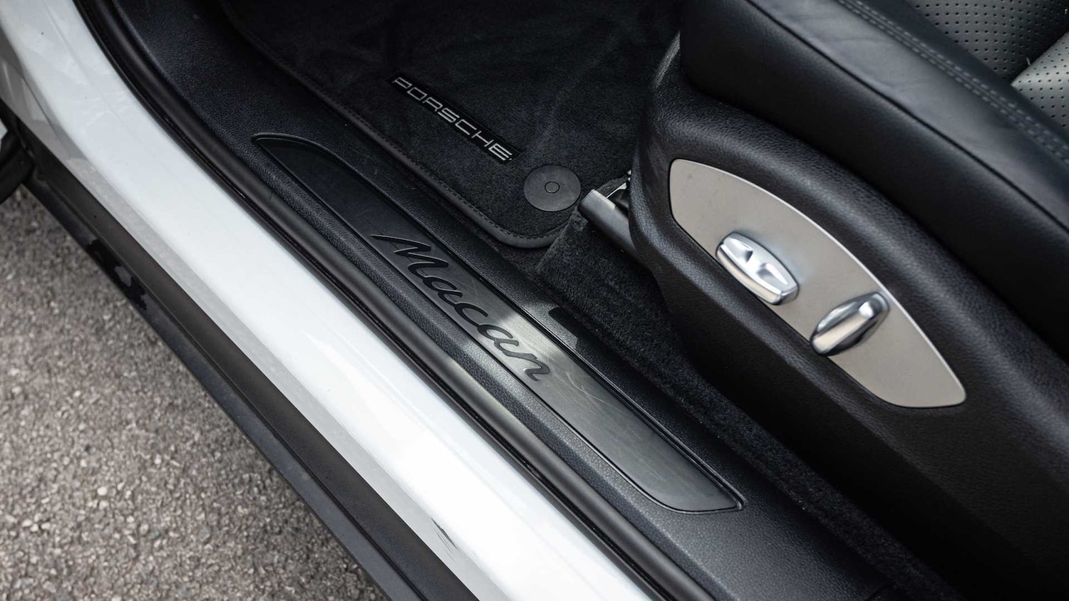 Used Porsche Macan 2021 for sale - 75510710: Photo 27