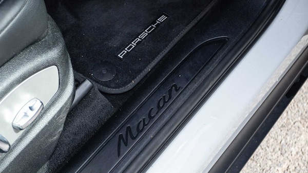 Used Porsche Macan 2021 for sale - 75510710: Photo 28