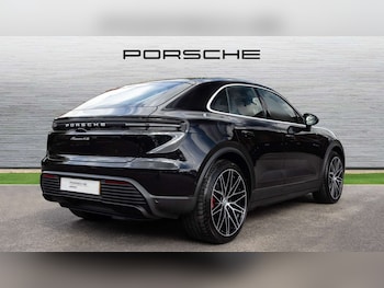 Used Porsche Macan 2025 for sale - 75217288: Photo
